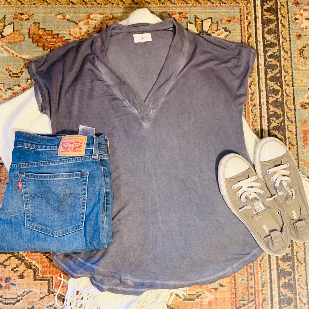 Lou & Grey soft tee size M